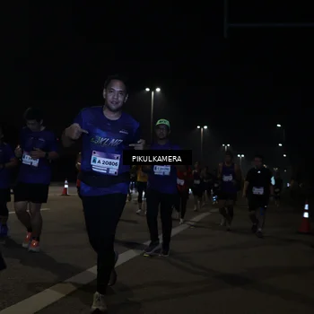 Runner Photo 7512793