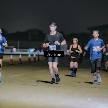 Runner Photo 7512803