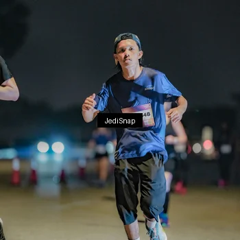 Runner Photo 7512844