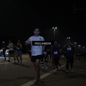 Runner Photo 7512847