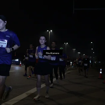 Runner Photo 7512850
