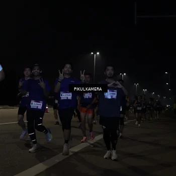 Runner Photo 7512857