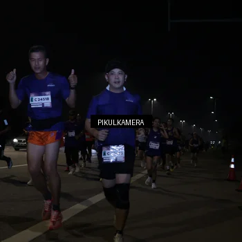 Runner Photo 7512875