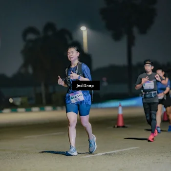 Runner Photo 7512882