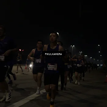 Runner Photo 7512892