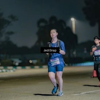 Runner Photo 7512897