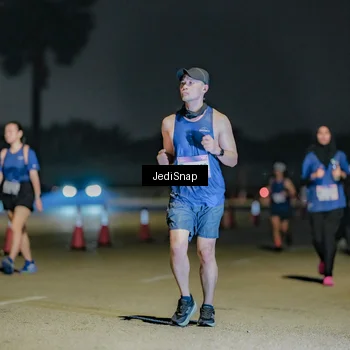 Runner Photo 7512902