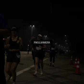 Runner Photo 7512907