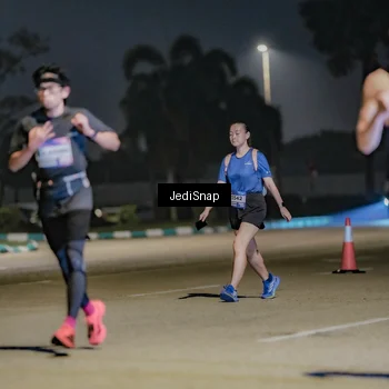 Runner Photo 7512909