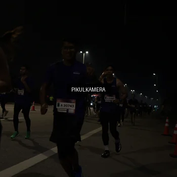 Runner Photo 7512920