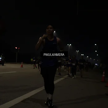 Runner Photo 7512928