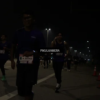 Runner Photo 7512929