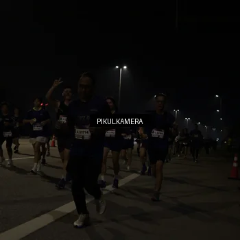 Runner Photo 7512934
