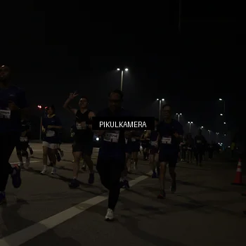 Runner Photo 7512936