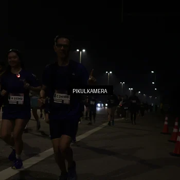 Runner Photo 7512946