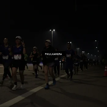 Runner Photo 7512958