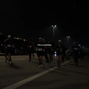 Runner Photo 7512960