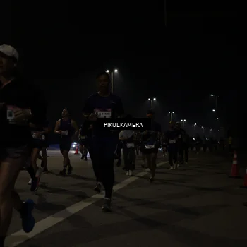 Runner Photo 7512964