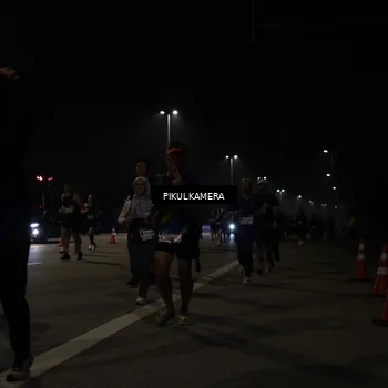 Runner Photo 7512966