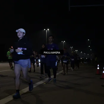 Runner Photo 7512969