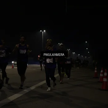 Runner Photo 7512976