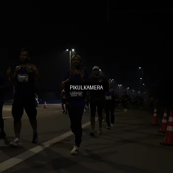 Runner Photo 7512979
