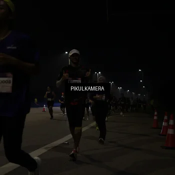 Runner Photo 7512981