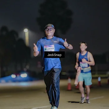 Runner Photo 7512995