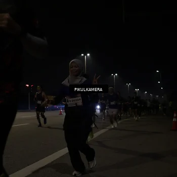 Runner Photo 7512997