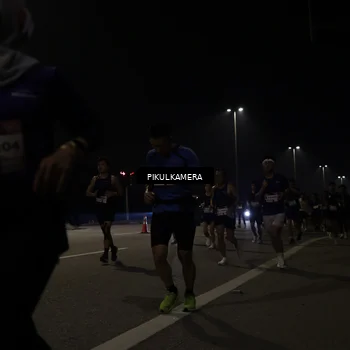 Runner Photo 7513000