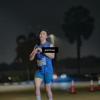 Runner Photo 7513004