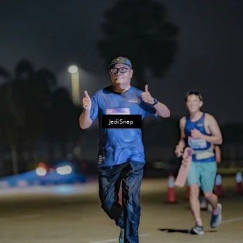 Runner Photo 7513005