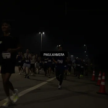 Runner Photo 7513016