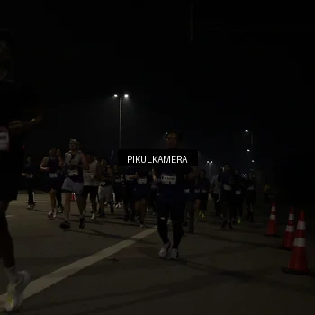 Runner Photo 7513020