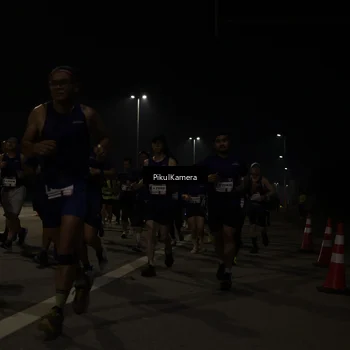 Runner Photo 7513035