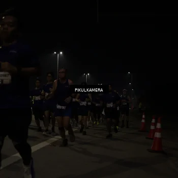 Runner Photo 7513036