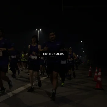 Runner Photo 7513044