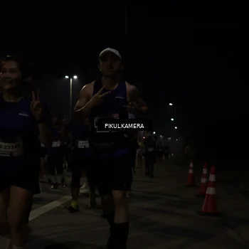 Runner Photo 7513061