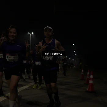 Runner Photo 7513065