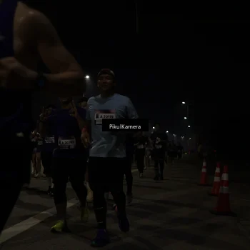 Runner Photo 7513093