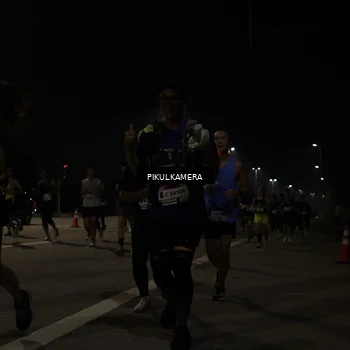 Runner Photo 7513104