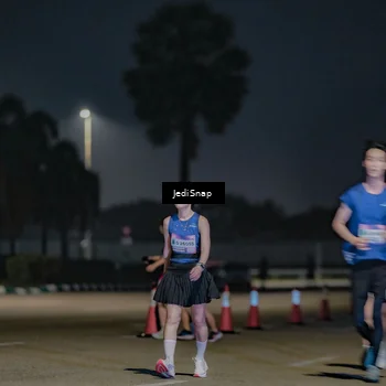 Runner Photo 7513108
