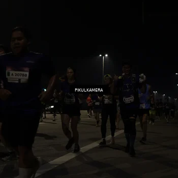 Runner Photo 7513110