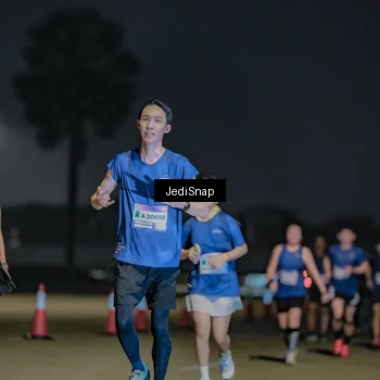 Runner Photo 7513113