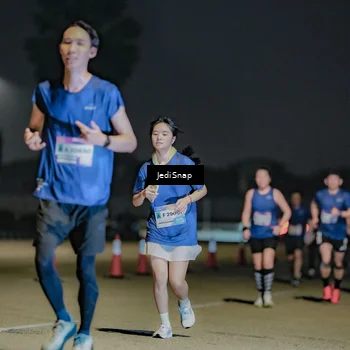 Runner Photo 7513118