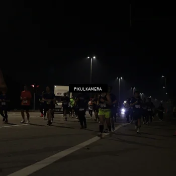 Runner Photo 7513127