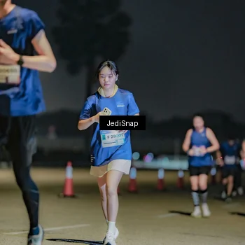 Runner Photo 7513129