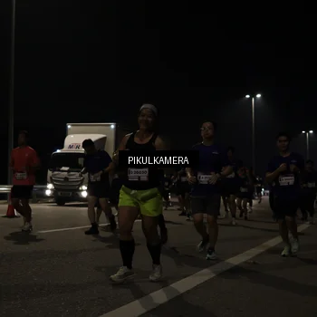 Runner Photo 7513133