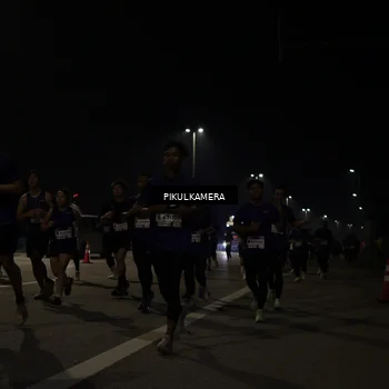 Runner Photo 7513144
