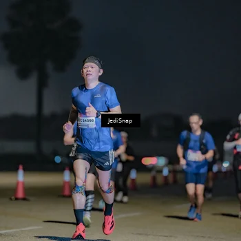 Runner Photo 7513155